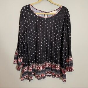 NEW Suzanne Betro Flowy Lightweight Bohemian Black and Red Women's Top Shirt